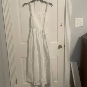 Old Navy tall white smocked bodice dress with pockets